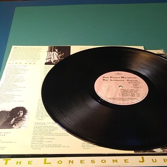 The Lonesome Jubilee Vinyl Record John Cougar Mellencamp - Picture 6 of 9
